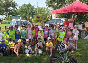 Zahrada dětem - akce na Terapeutické zahradě naší charity